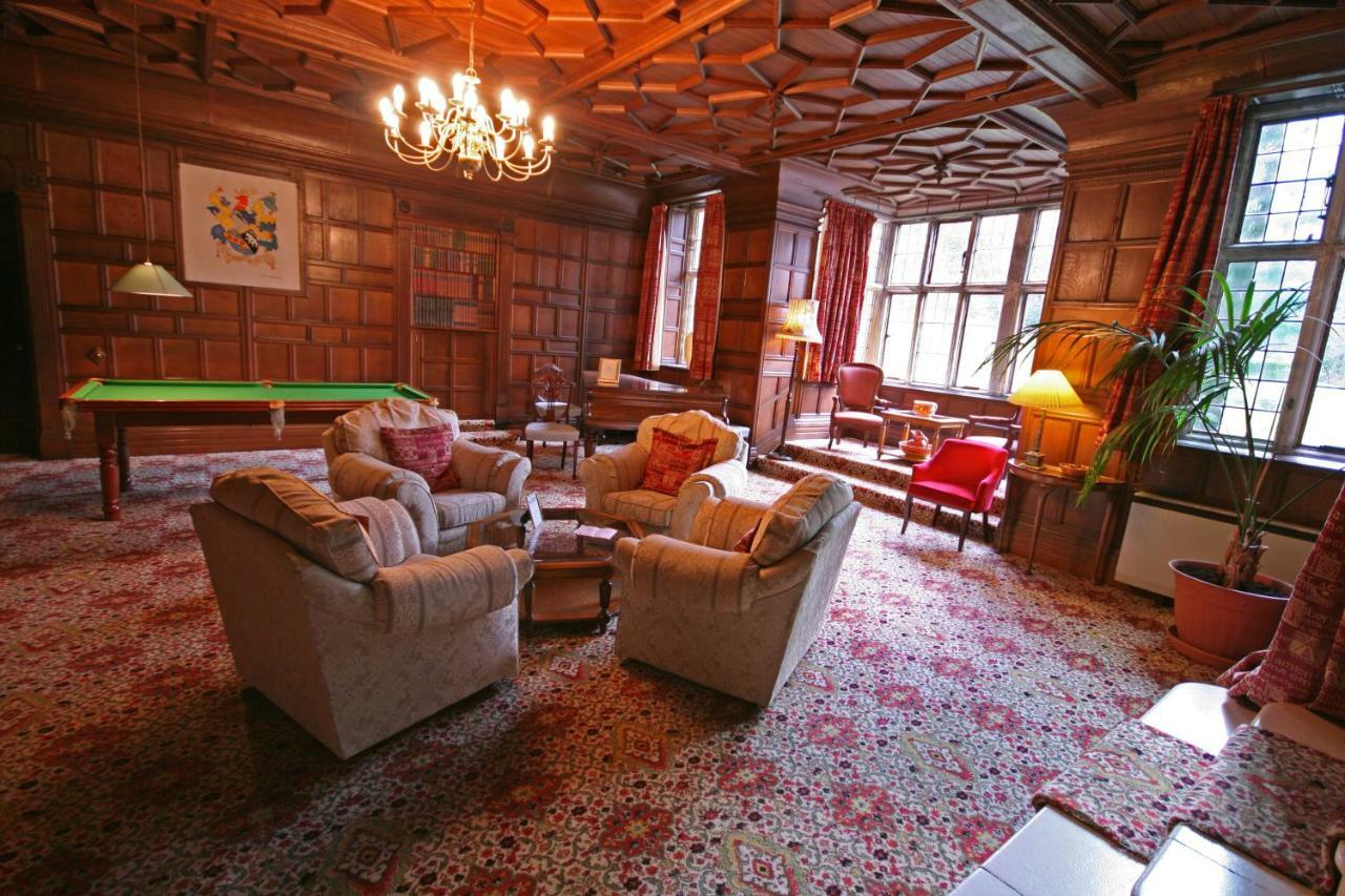 فيلا The Rochester Wing Orton Hall المظهر الخارجي الصورة