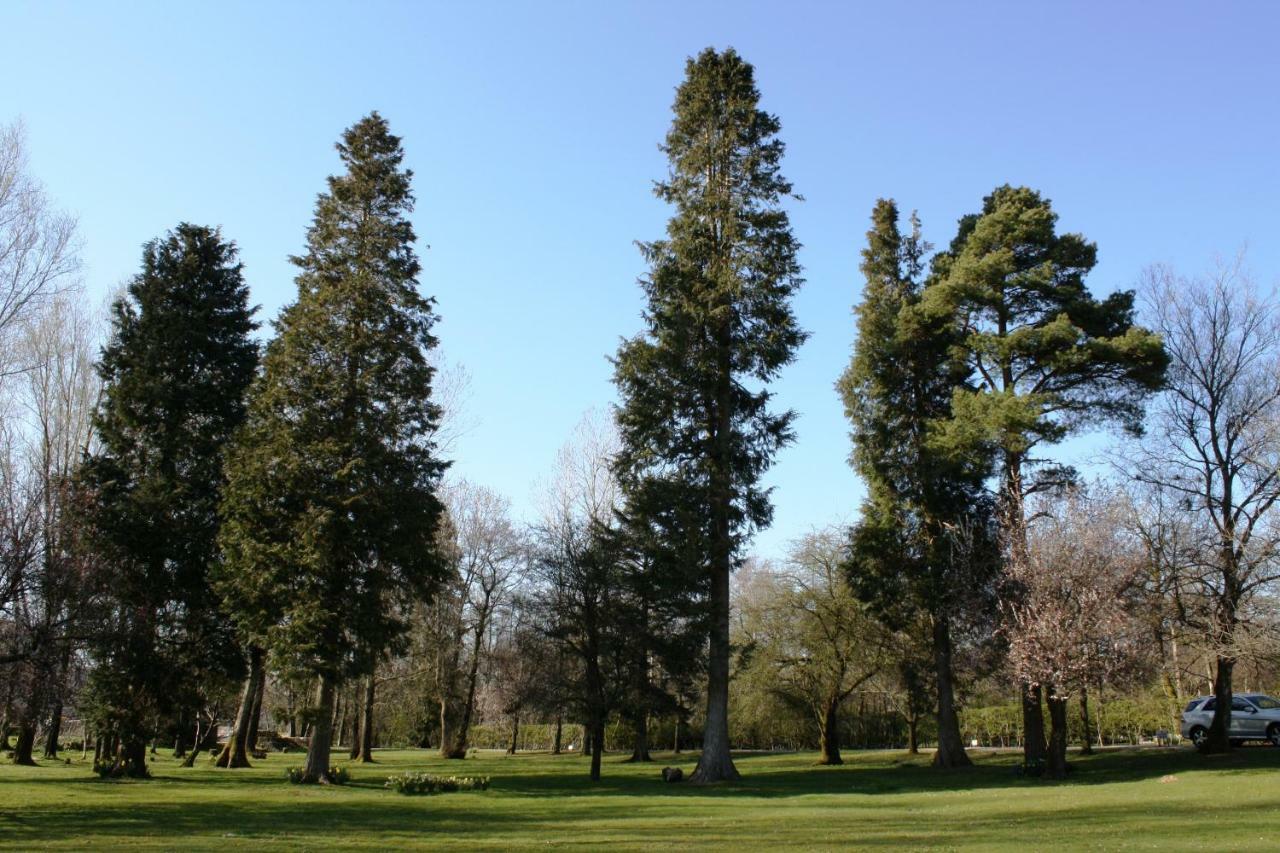 فيلا The Rochester Wing Orton Hall المظهر الخارجي الصورة